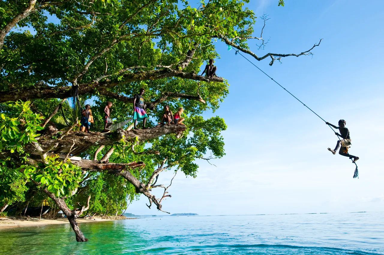 SPTO(SOLOMONS)_014_DK_2013