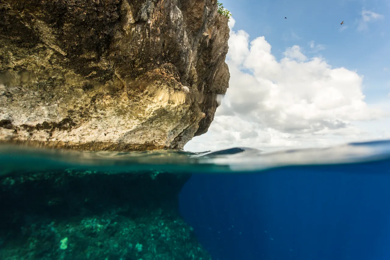 20150508-Jonathan Irish-Tonga-_99A4367