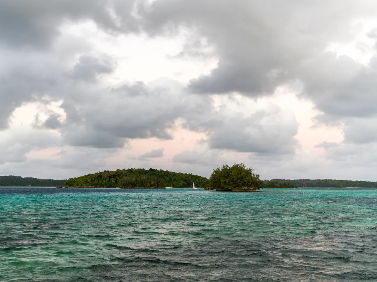 20150507-Jonathan Irish-Tonga-_IMG7155