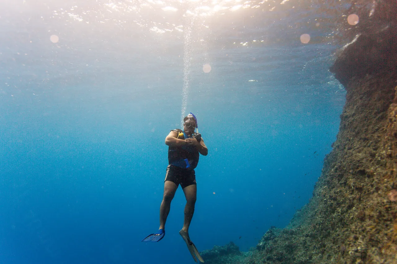 20150508-Jonathan Irish-Tonga-_99A4357
