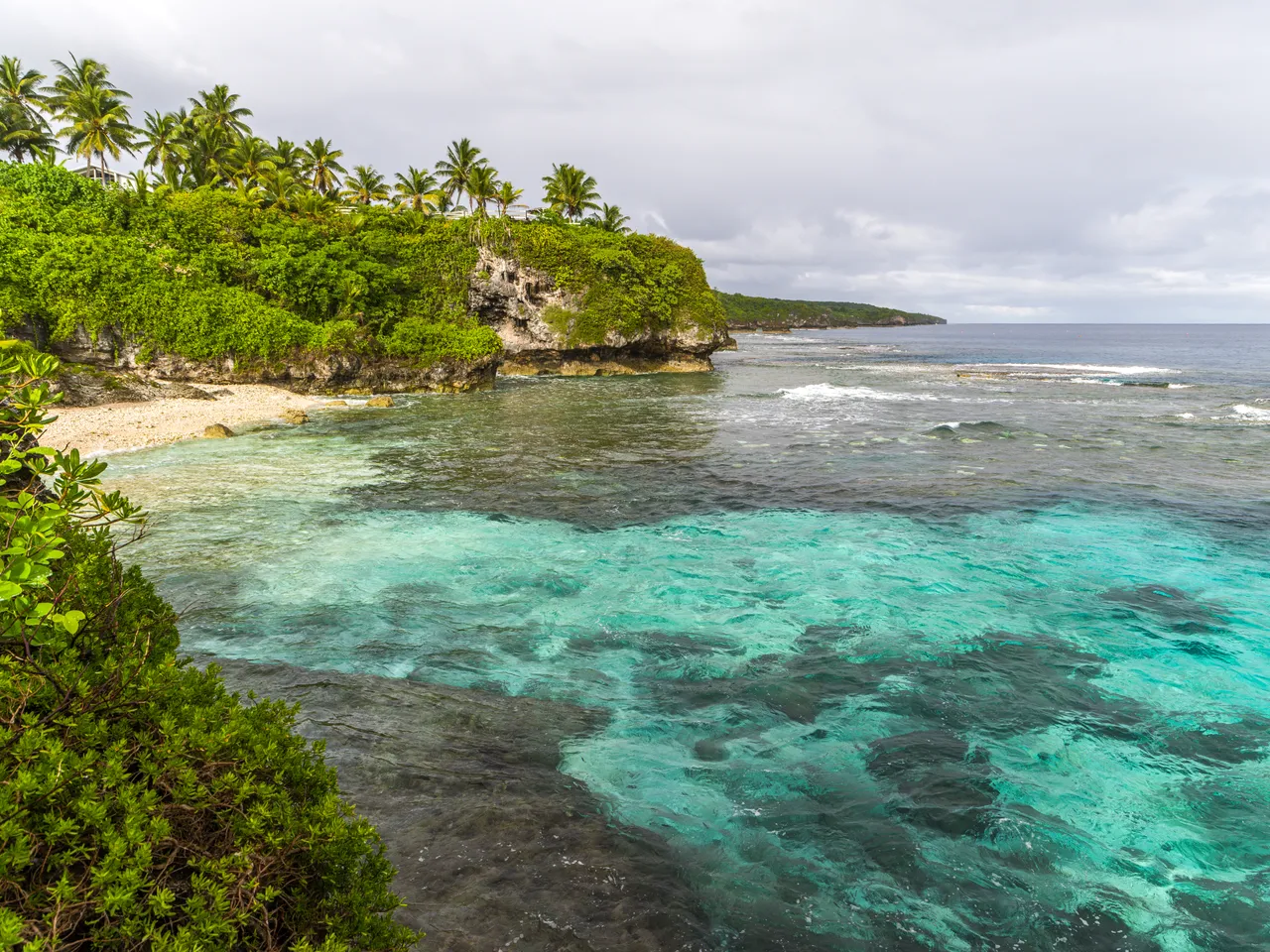 20150520-Jonathan Irish-Niue-_IMG8364