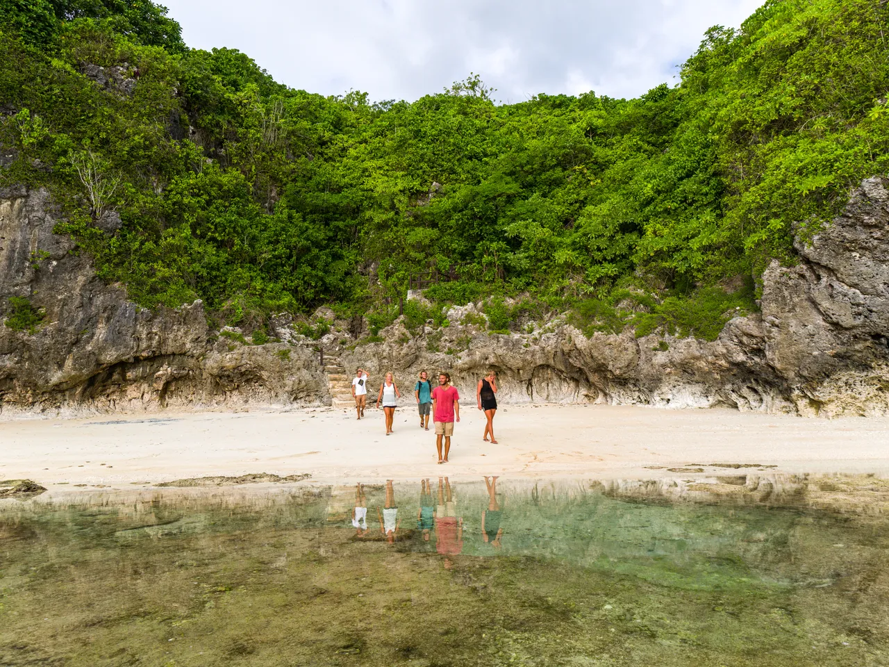 20150520-Jonathan Irish-Niue-_IMG8808
