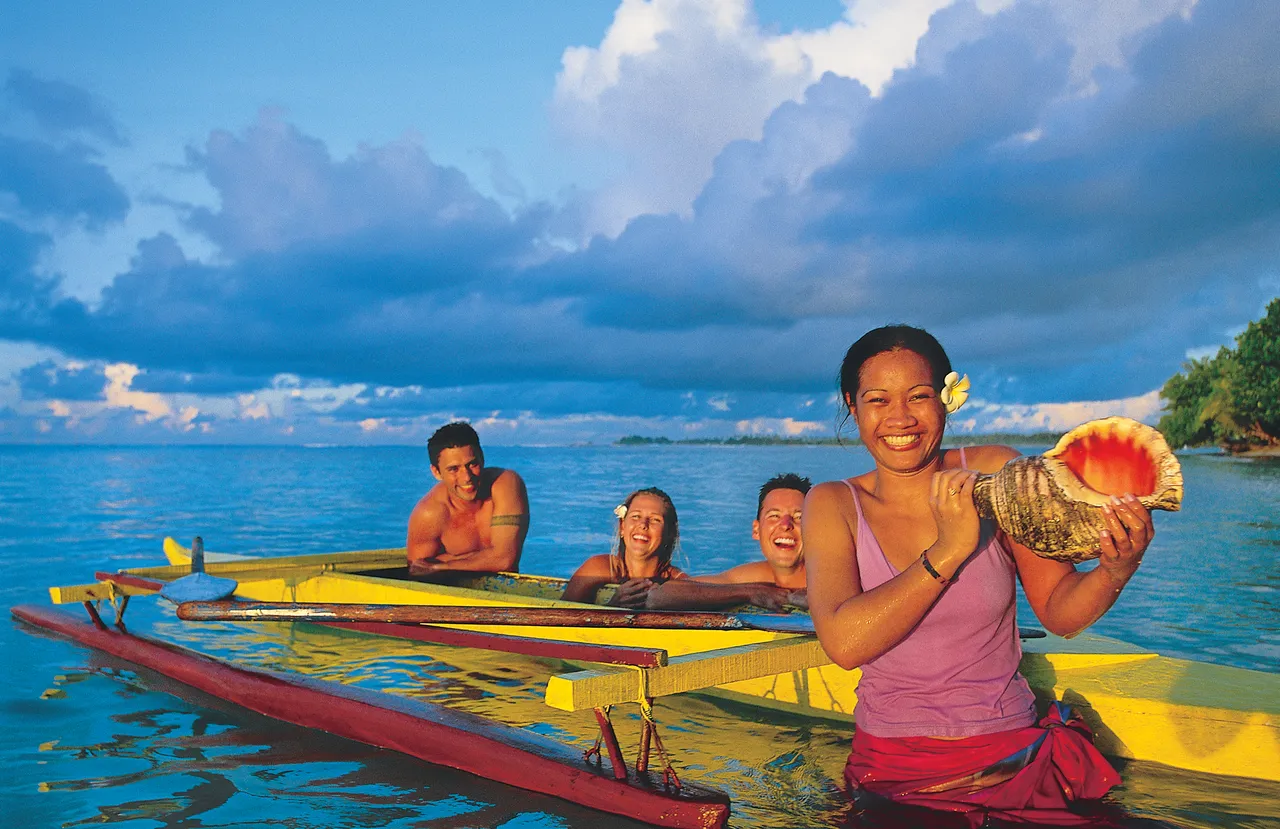 SPTO(SAMOA)_031_DK_2013