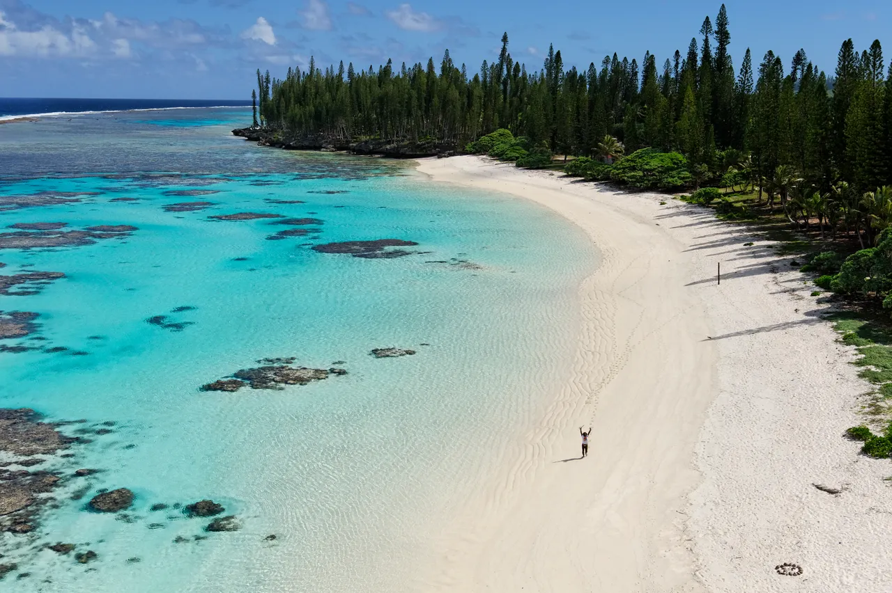 Ile of Pines2