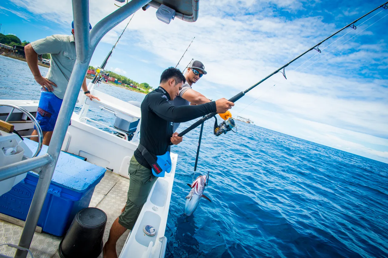SPTO_NAURU_022_DK_2013