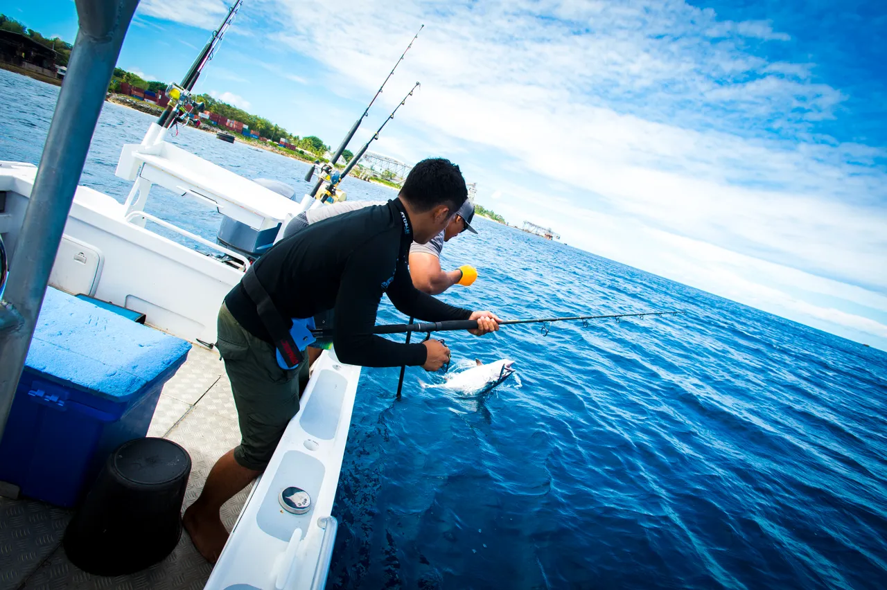 SPTO_NAURU_021_DK_2013