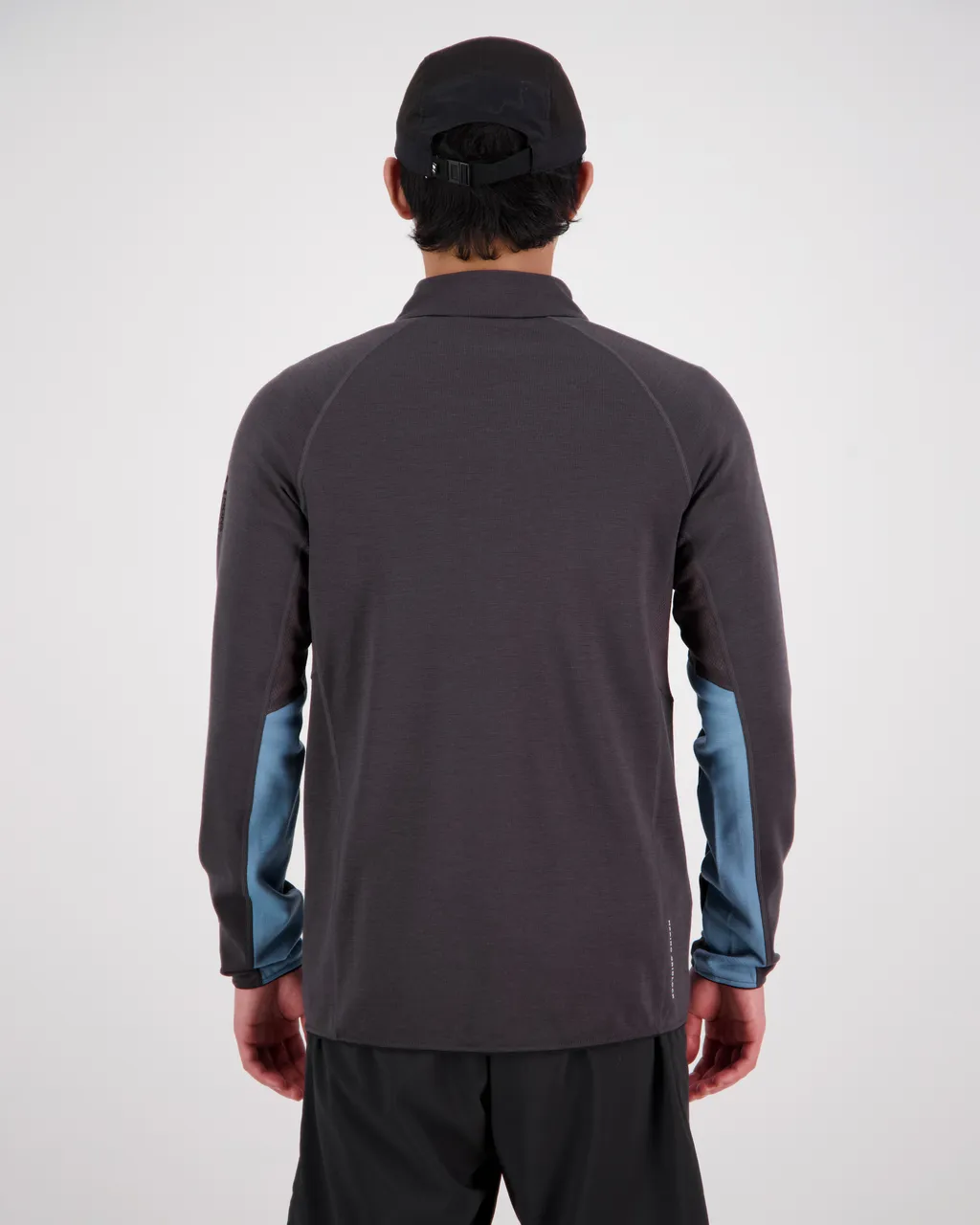 100607-1029-662 - Approach Merino Gridlock Jacket - Ash Blue / Shale - Mens