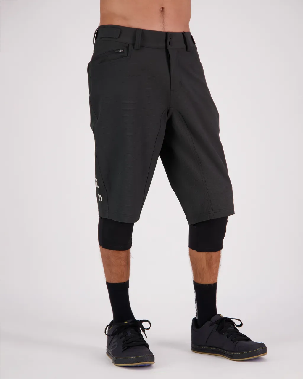 100336-1139-001 - Momentum Bike Shorts - Black - Mens