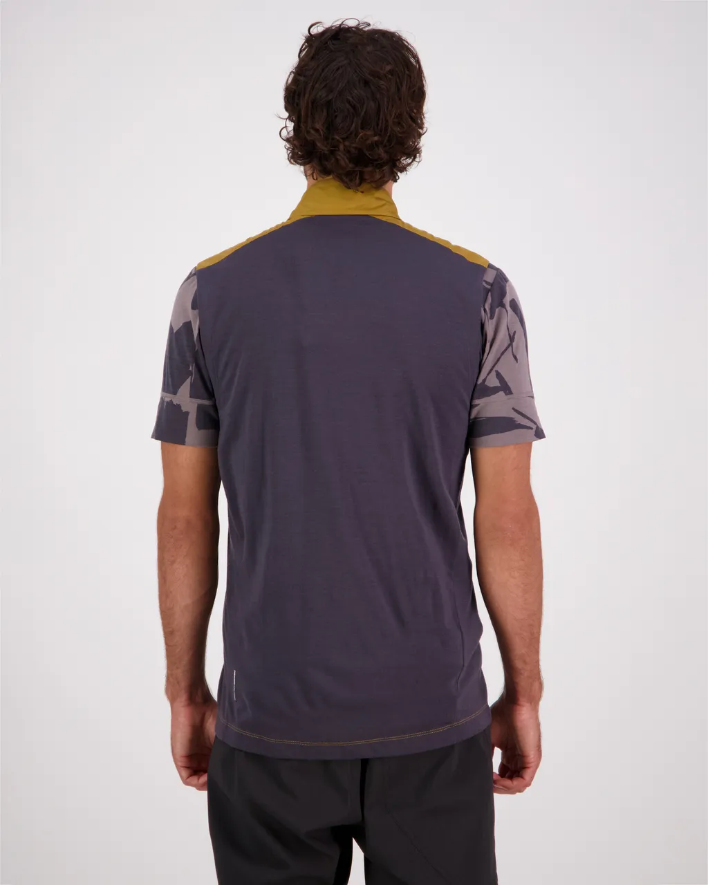 100692-1165-661 - Redwood Merino Air-Con Wind Vest - Shale / Cumin - Mens