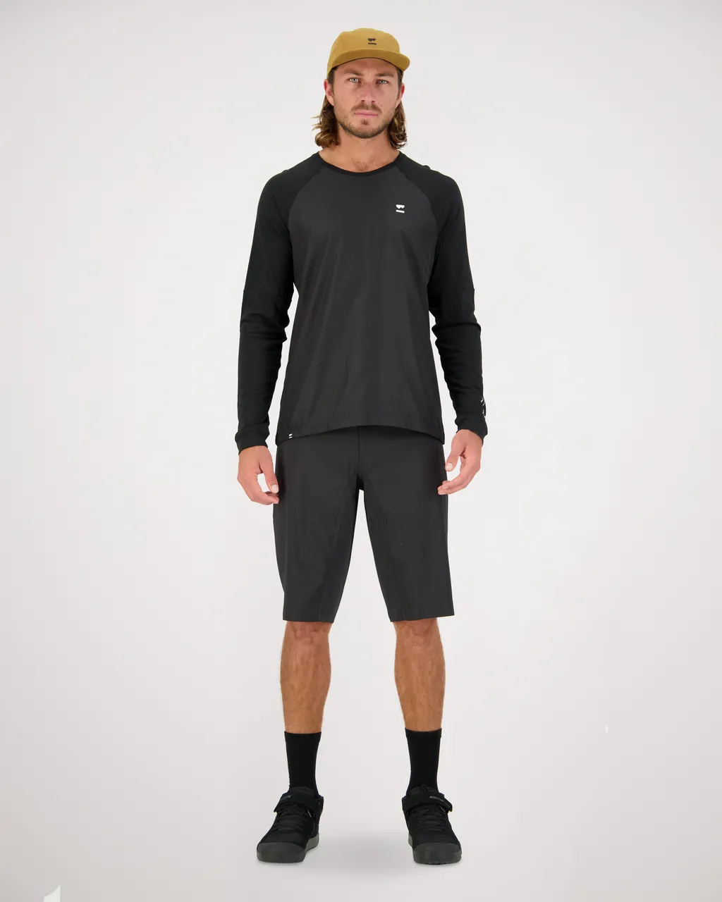 100581-1169-001 - Tarn Merino Shift Wind Jersey - Black - Mens