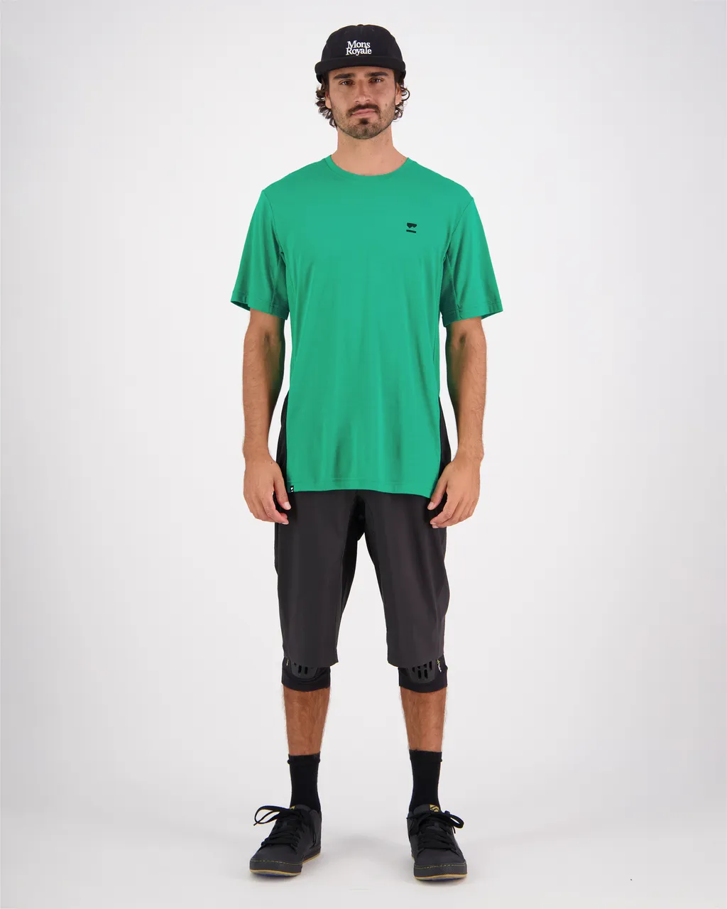 100545-1169-720 - Tarn Merino Shift T-Shirt - Pop Green / Black - Mens
