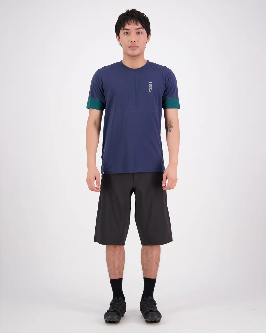 100329-1165-674 - Cadence Merino Air-Con T - Evergreen / Midnight - Mens