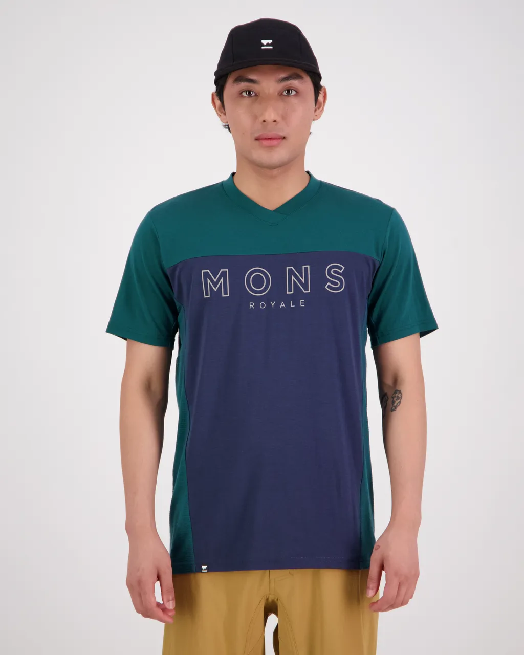 100144-1146-674 - Redwood Merino Air-Con VT - Evergreen / Midnight - Mens