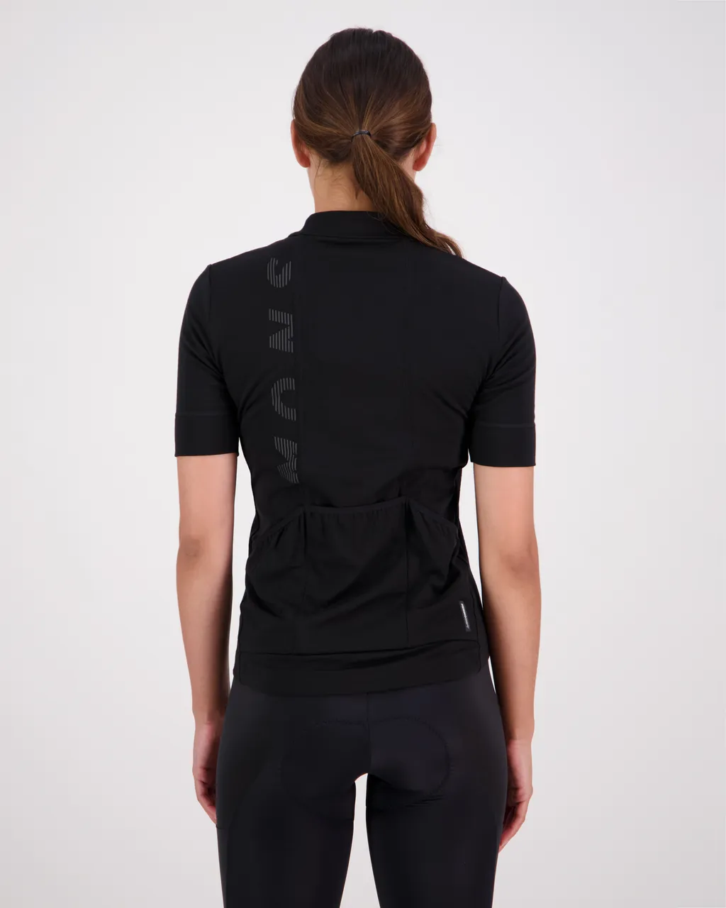 100646-1223-001 - Roam Cargo Merino Shift Full Zip T - Black - Womens