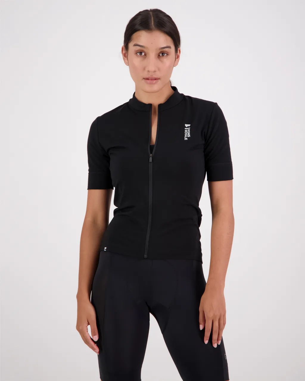 100646-1223-001 - Roam Cargo Merino Shift Full Zip T - Black - Womens