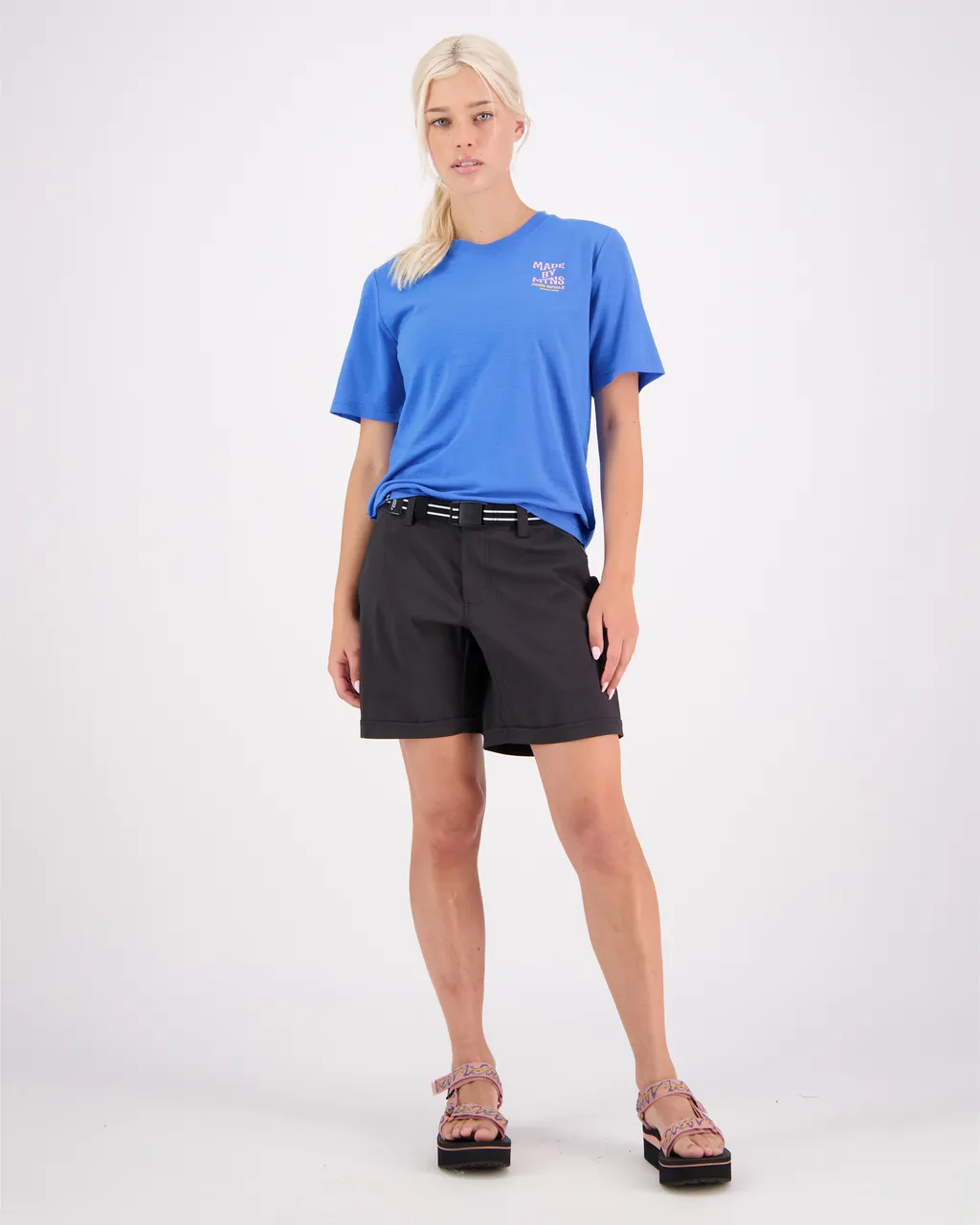 100447-1233-713 - Icon Merino Air-Con Relaxed Tee - Pop Blue - Womens