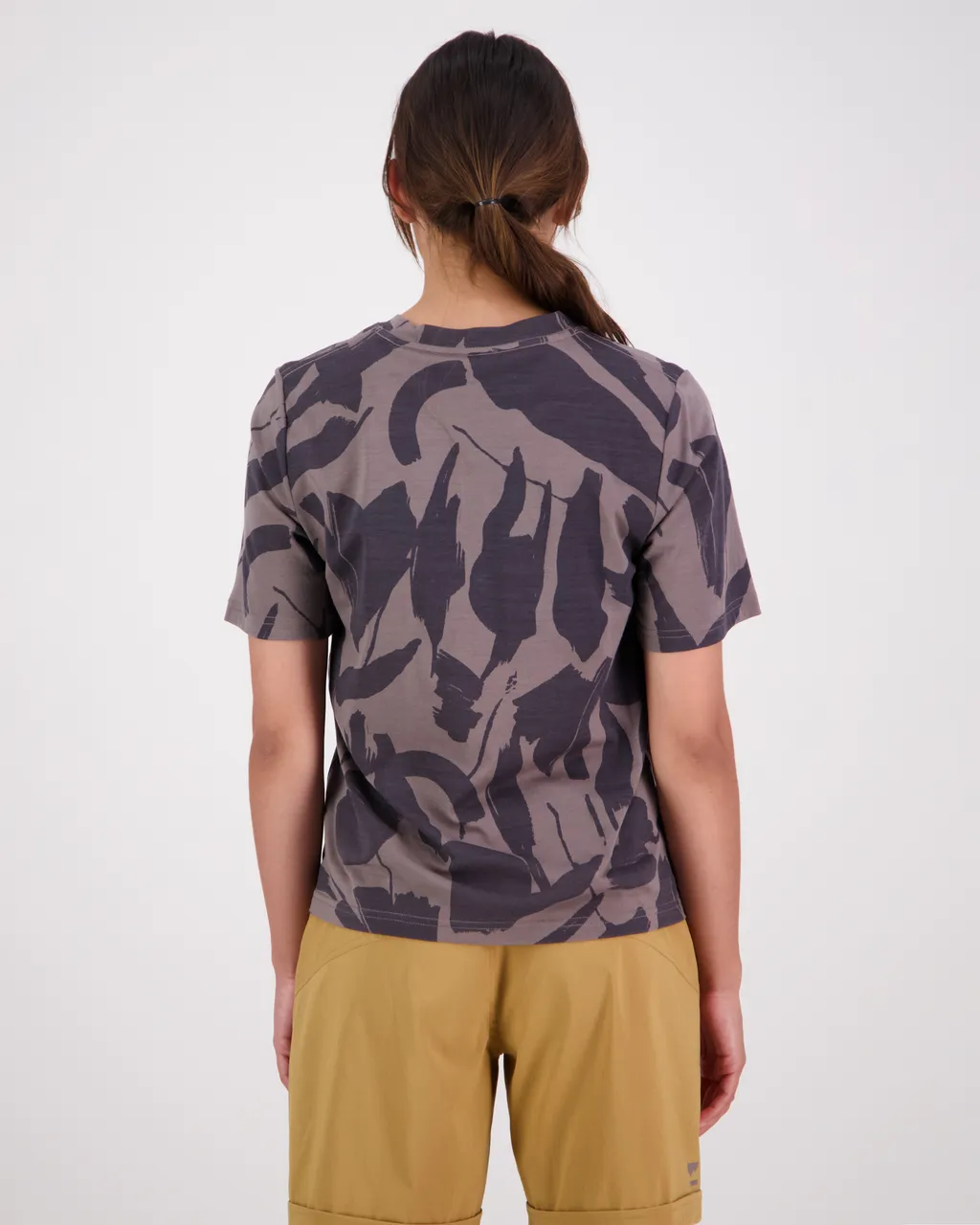100447-2208-716 - Icon Merino Air-Con Relaxed Tee - Fragments - Womens