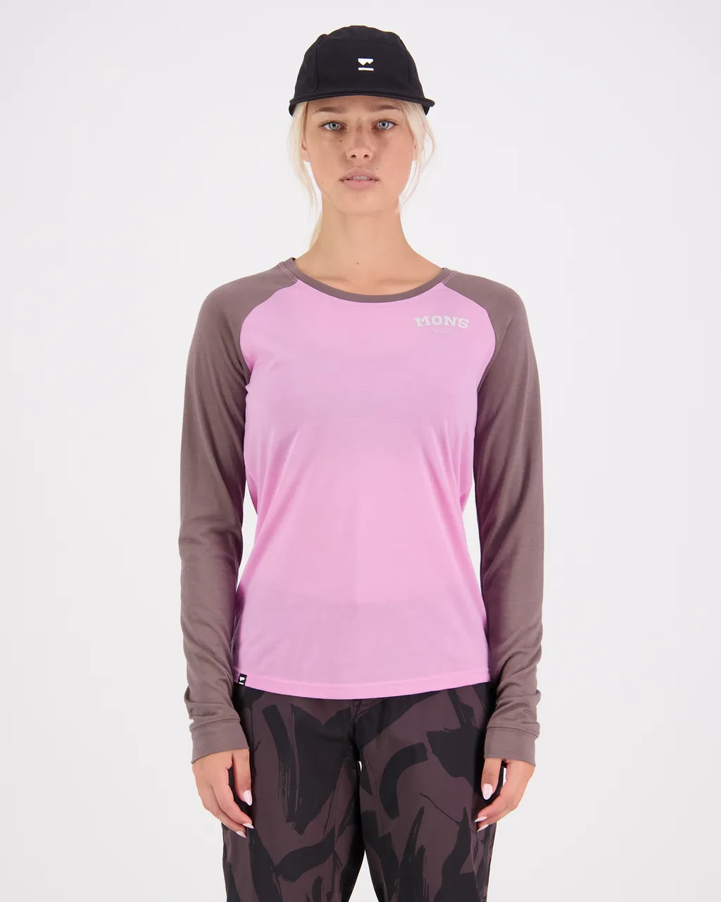 100498-1090-733 - Icon Merino Air-Con Raglan - Pop Pink / Iron - Womens