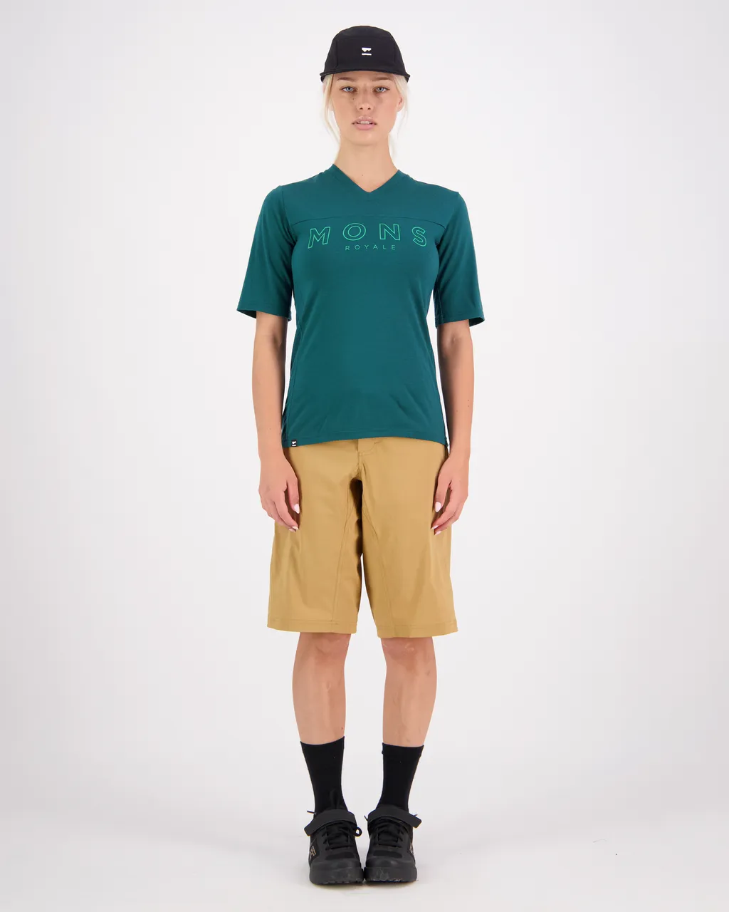 100458-1146-300 - Redwood Merino Air-Con VT - Evergreen - Womens
