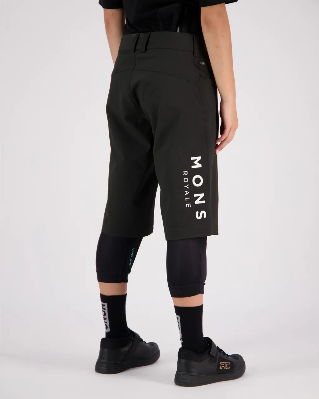 100337-1139-001 - Momentum Bike Shorts - Black - Womens