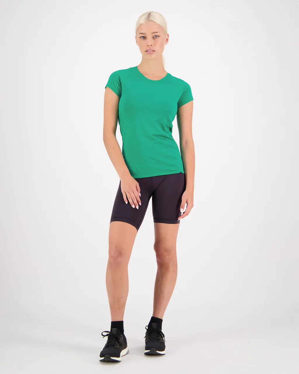 100030-1165-714 - Bella Merino Air-Con Tee - Pop Green - Womens