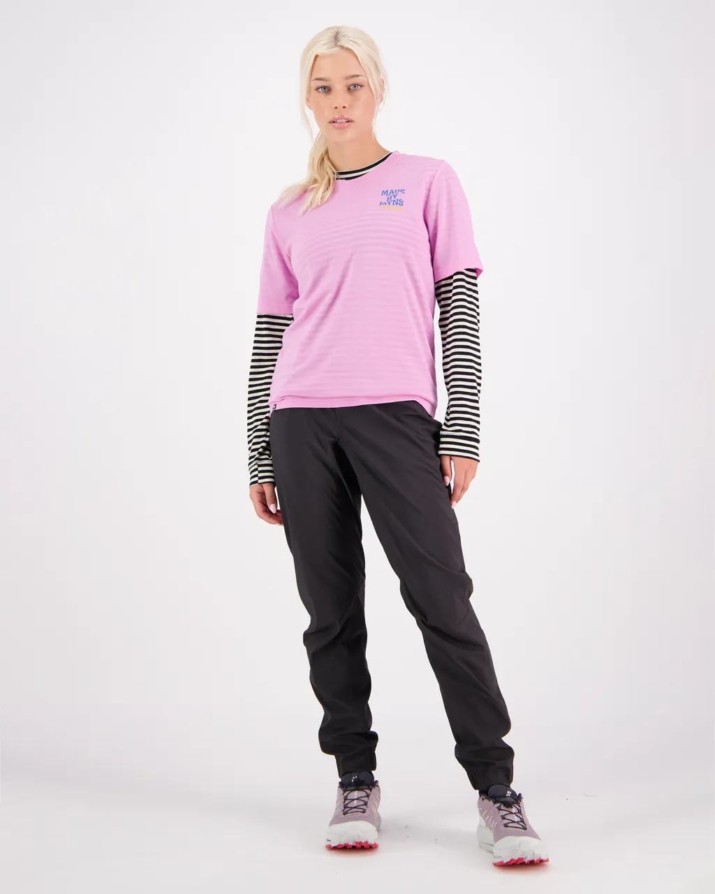 100447-1233-734 - Icon Merino Air-Con Relaxed Tee - Pop Pink - Womens