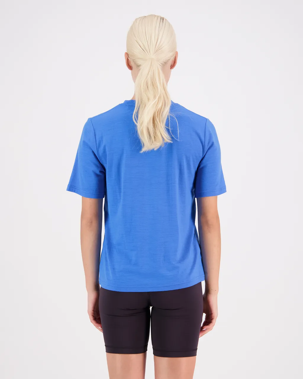 100447-1181-713 - Icon Merino Air-Con Relaxed Tee - Pop Blue - Womens