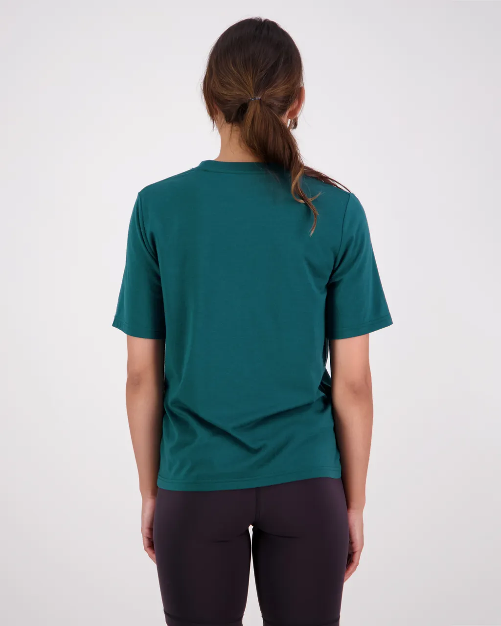 100447-1181-300 - Icon Merino Air-Con Relaxed Tee - Evergreen - Womens