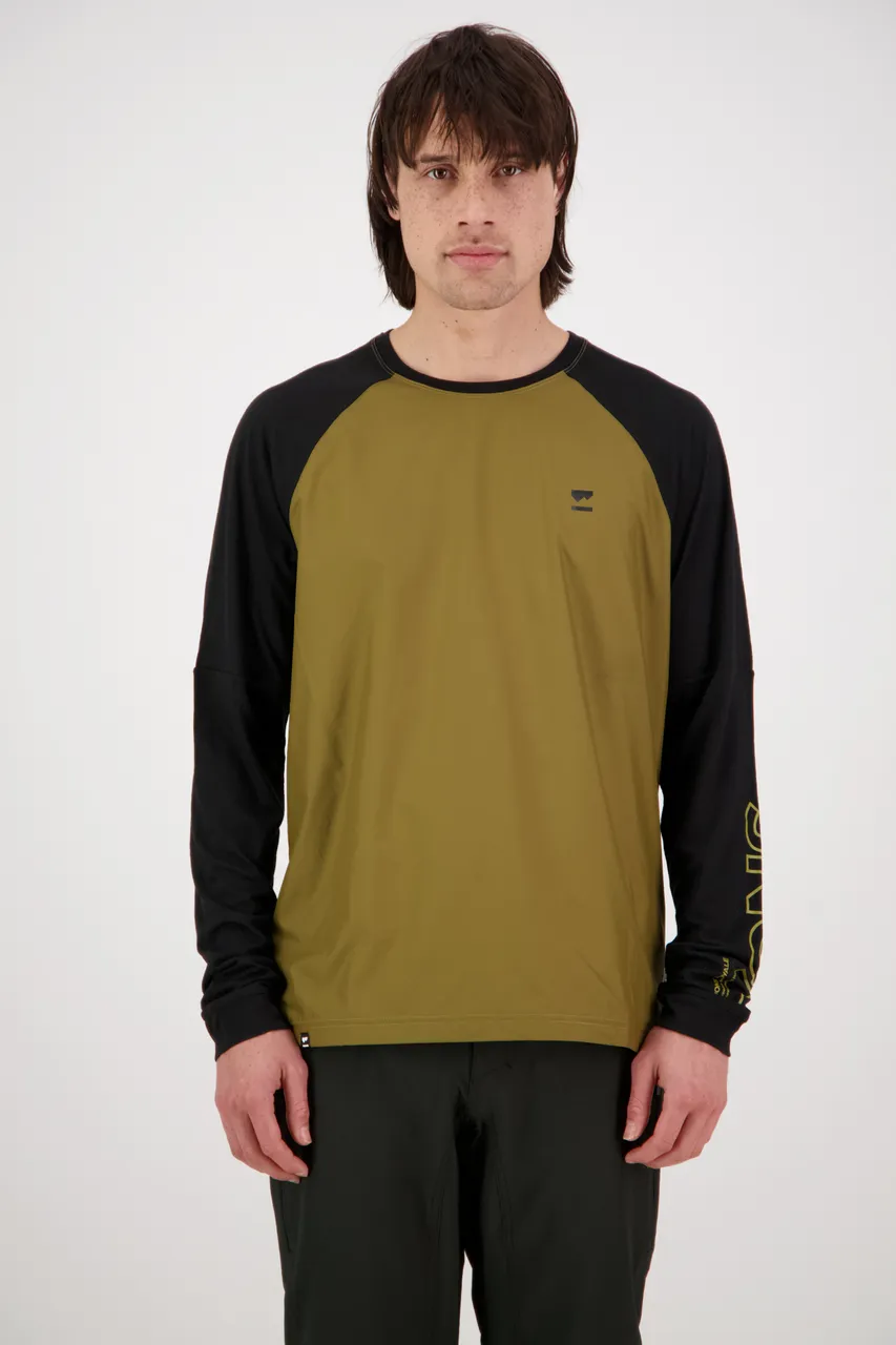 100581-1169-639 - Tarn Merino Shift Wind Jersey - Lichen / Black - Mens - 100581-1169-639-101.jpg
