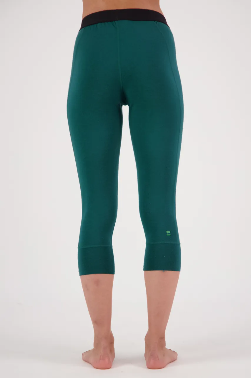 100506-1169-300 - Cascade Merino Flex 200 3/4 Legging - Evergreen - Womens - 100506-1169-300-102.jpg