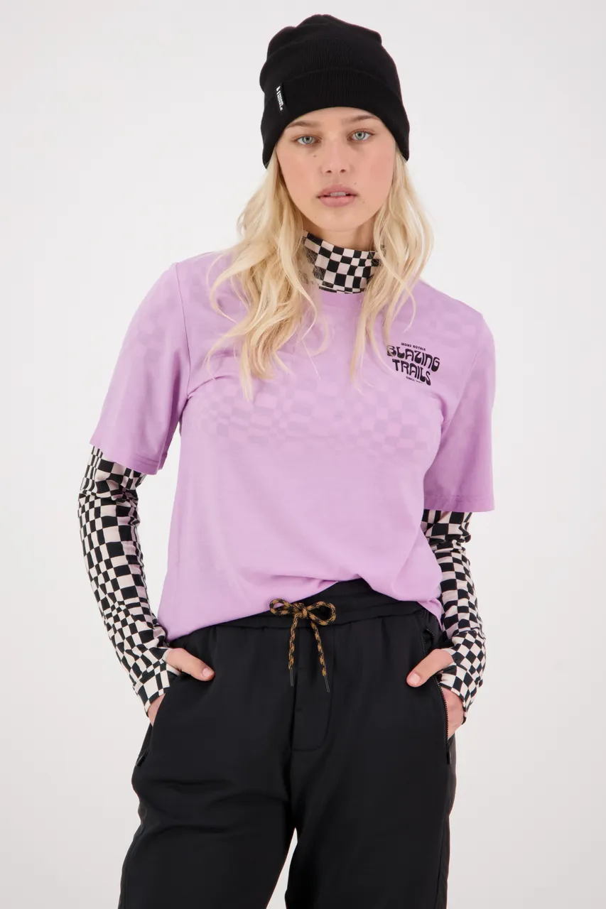 100447-1219-321 - Icon Relaxed Tee - Orchid - Womens - 100447-1219-321-101.jpg