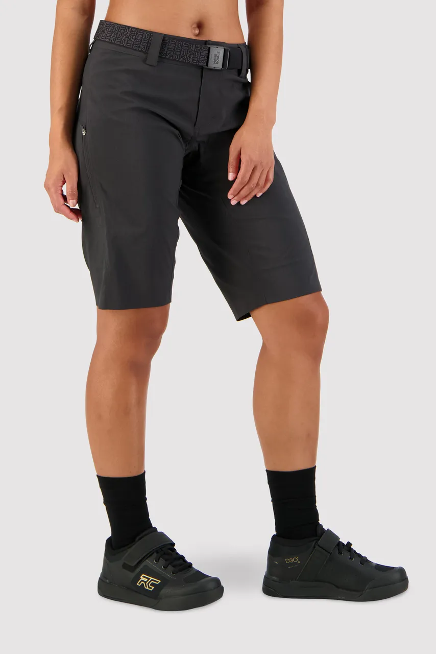 100442-1169-001 - Virage Bike Shorts - Black - Womens - 100442-1169-001-103.jpg