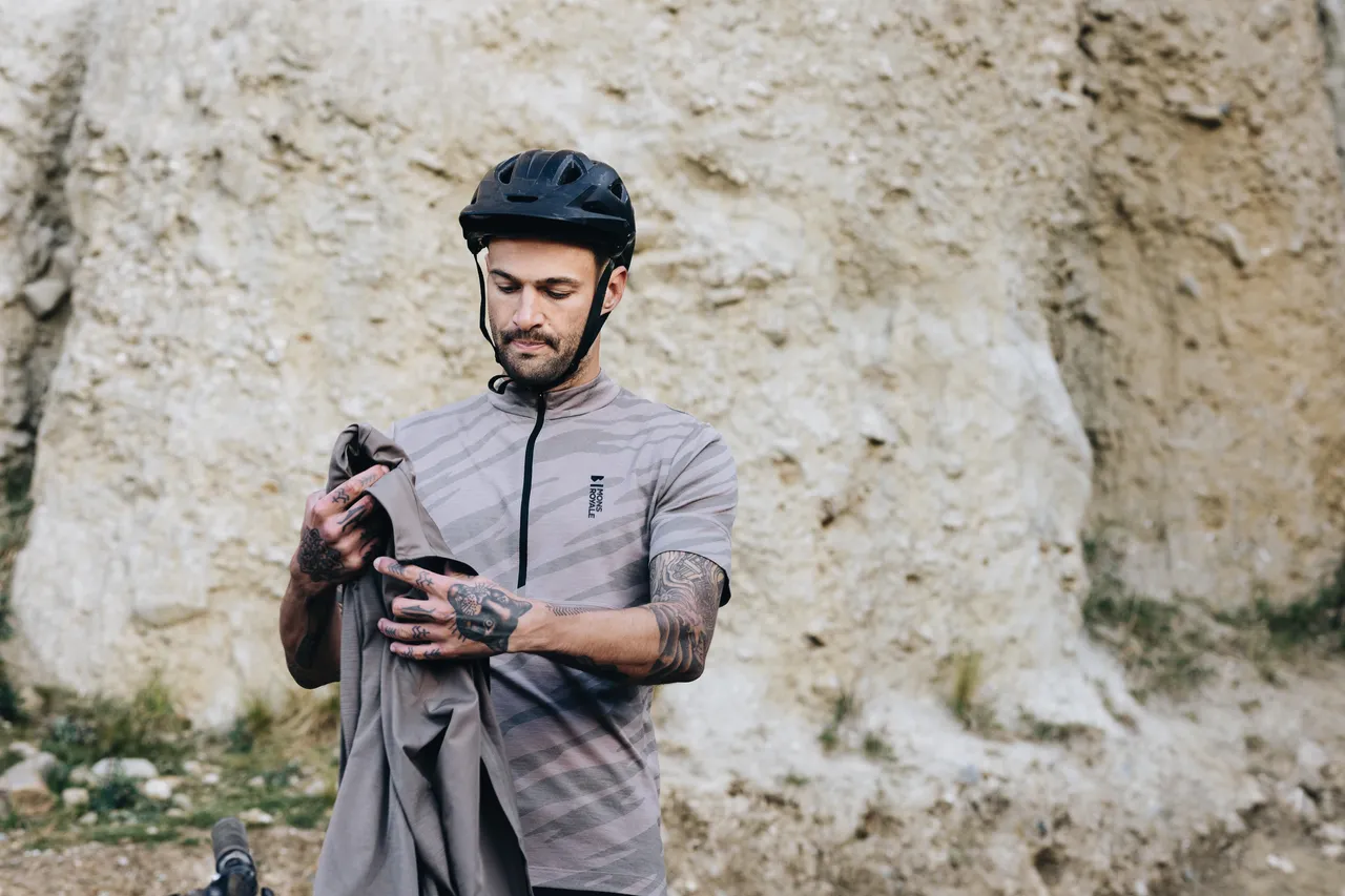 Mons_SS23_Insitu_Bike_1420_cadence_100277-2165-756