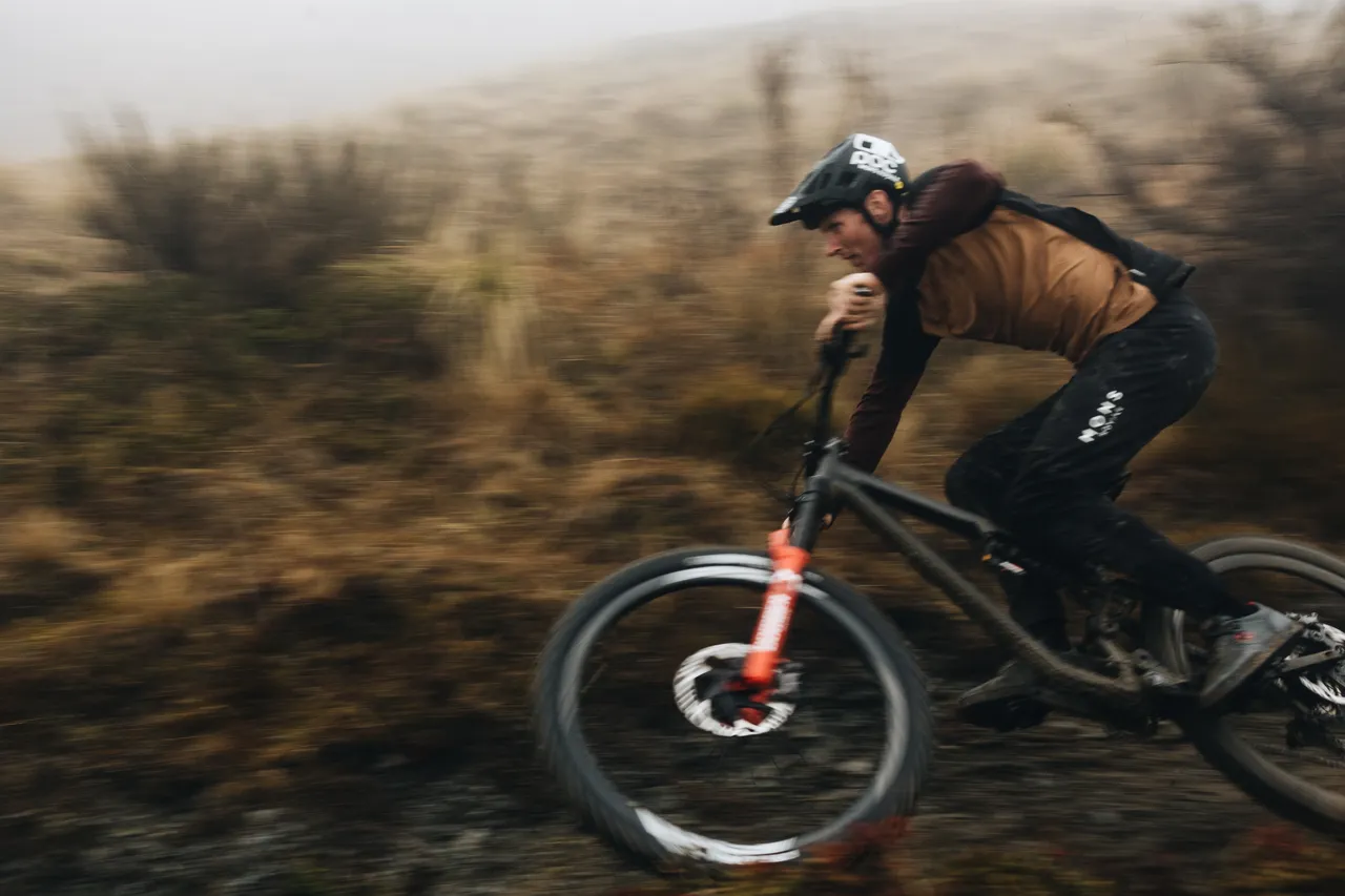 Mons-FW22-Fall-Bike_CD-200