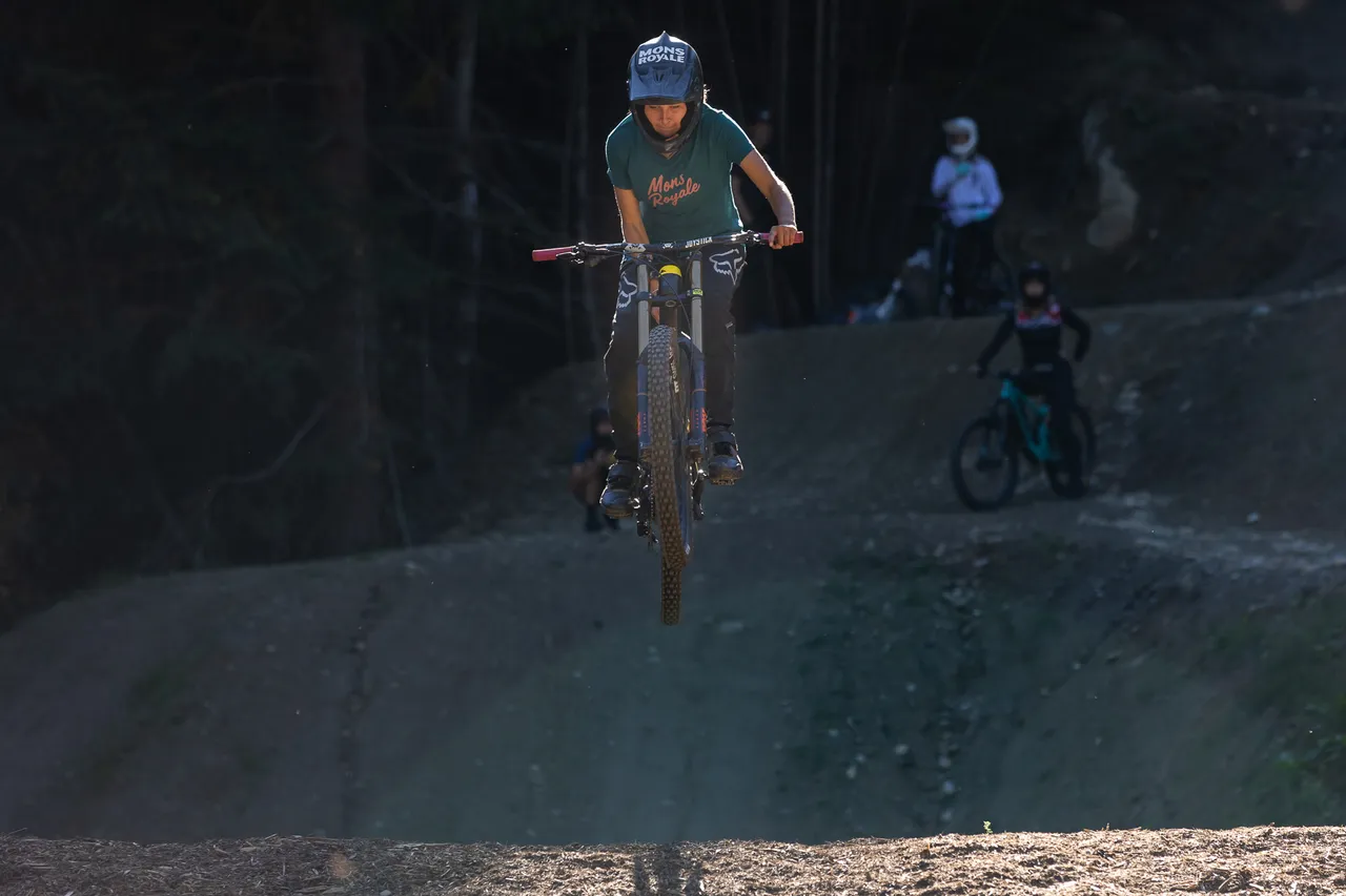 Mons_FutureGround_NeilKerr_5177_Rider Kalani Muirhead