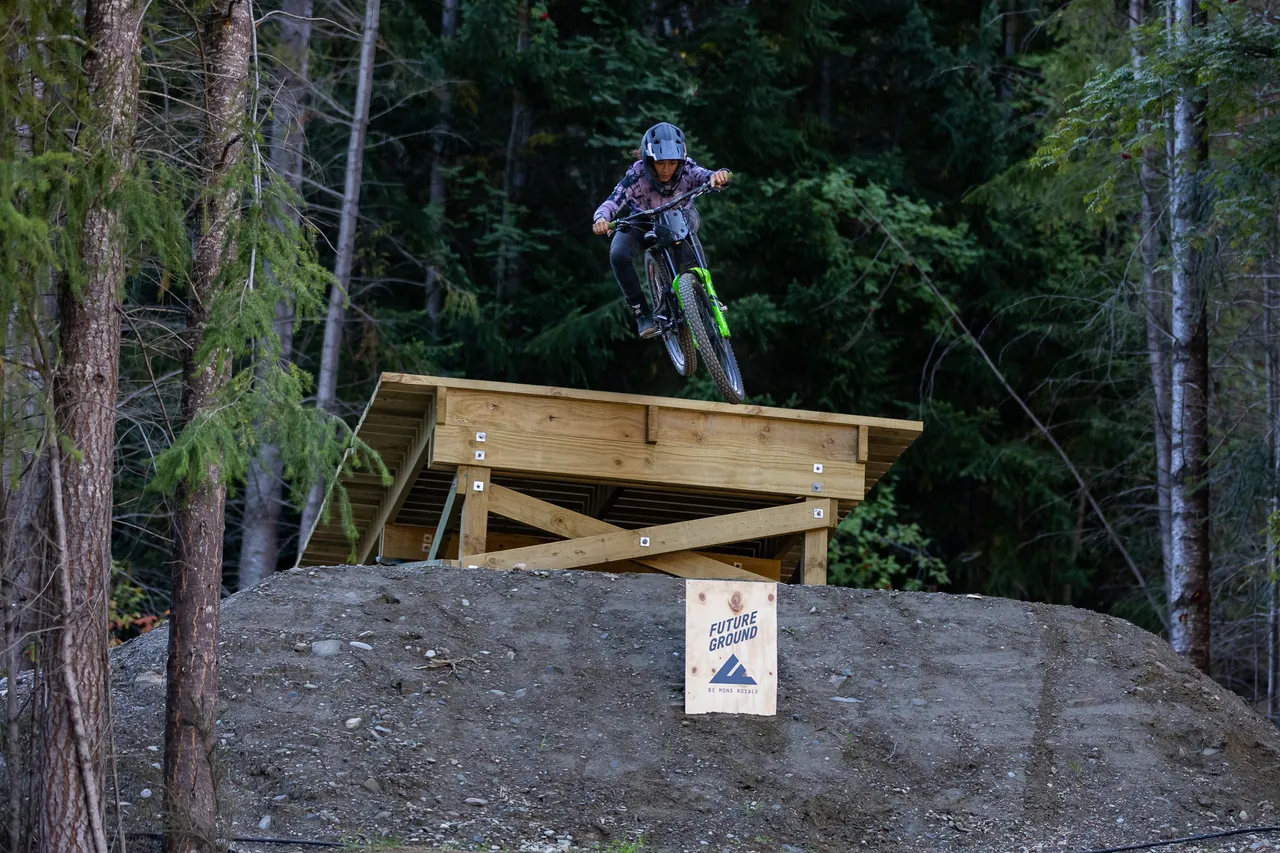 Mons_FutureGround_NeilKerr_4410_Rider Robin Goomes