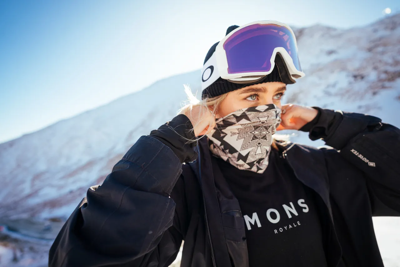 MONS_FW24_14_P-JasperGibson