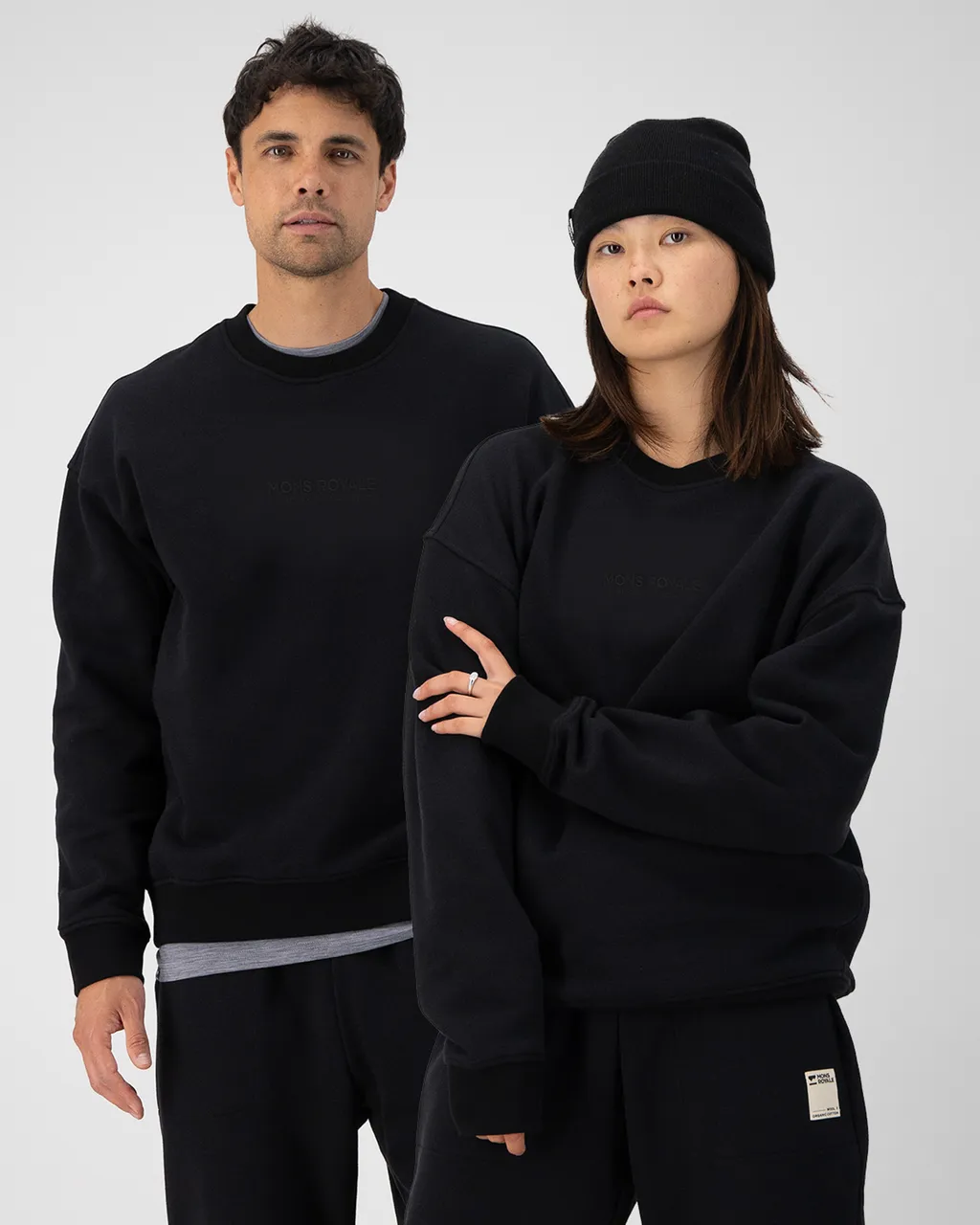 100679-1246-001-100 Unisex Verdant Merino Organic Cotton Crew Black