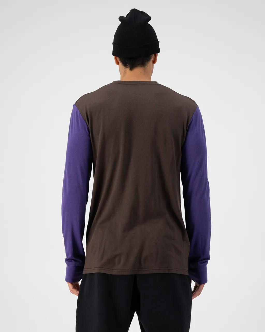 100072-1169-833-102 Mens Yotei Merino Long Sleeve Violet / Cedar / Black