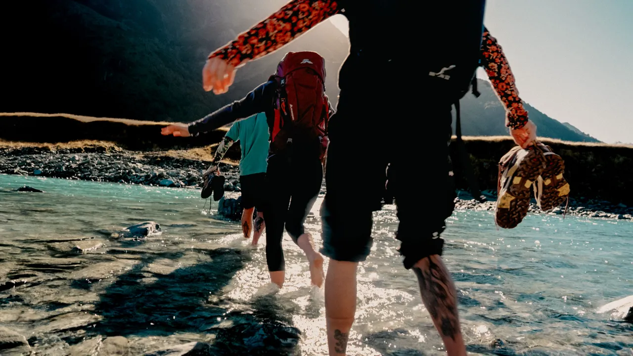 MONS_ROYALE_FW2026_Hike_STILLS9