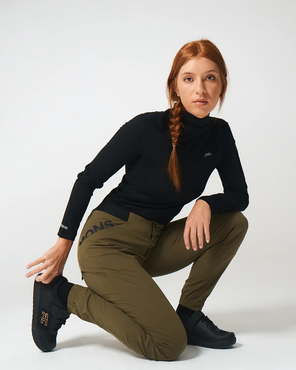 100772-1165-299-601 Womens Diversion Merino Trail Pants Dark Olive