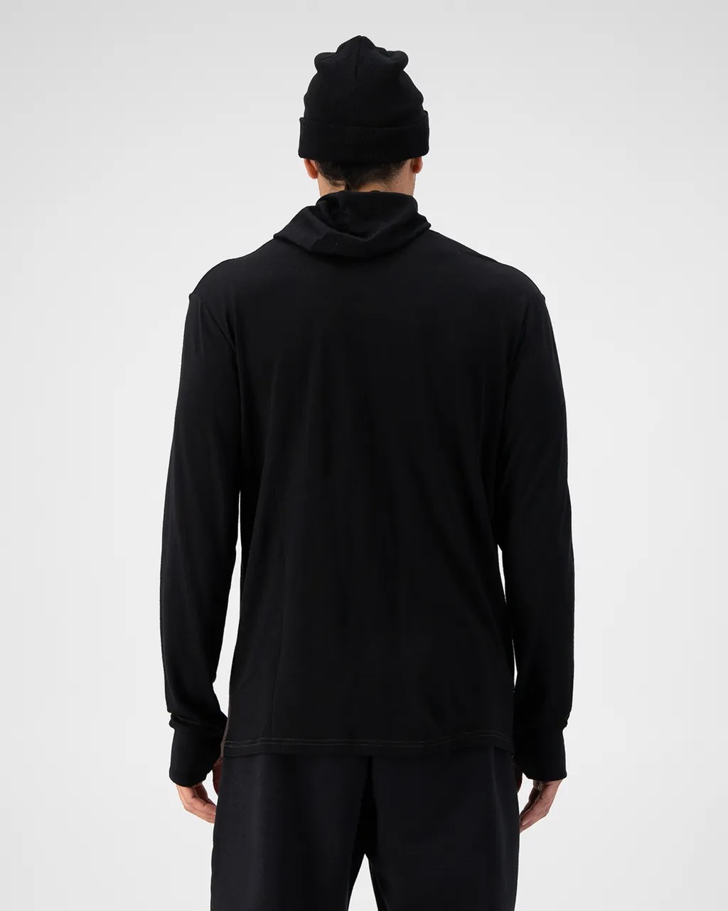 100071-1169-835-102 Mens Yotei Merino Powder Hood Long Sleeve Cedar / Black