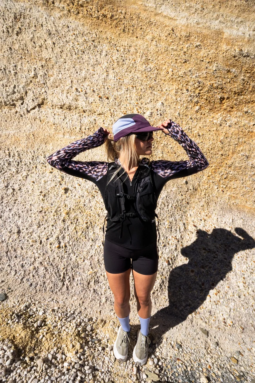 R1-26_Product_Lifestyle_Image_013