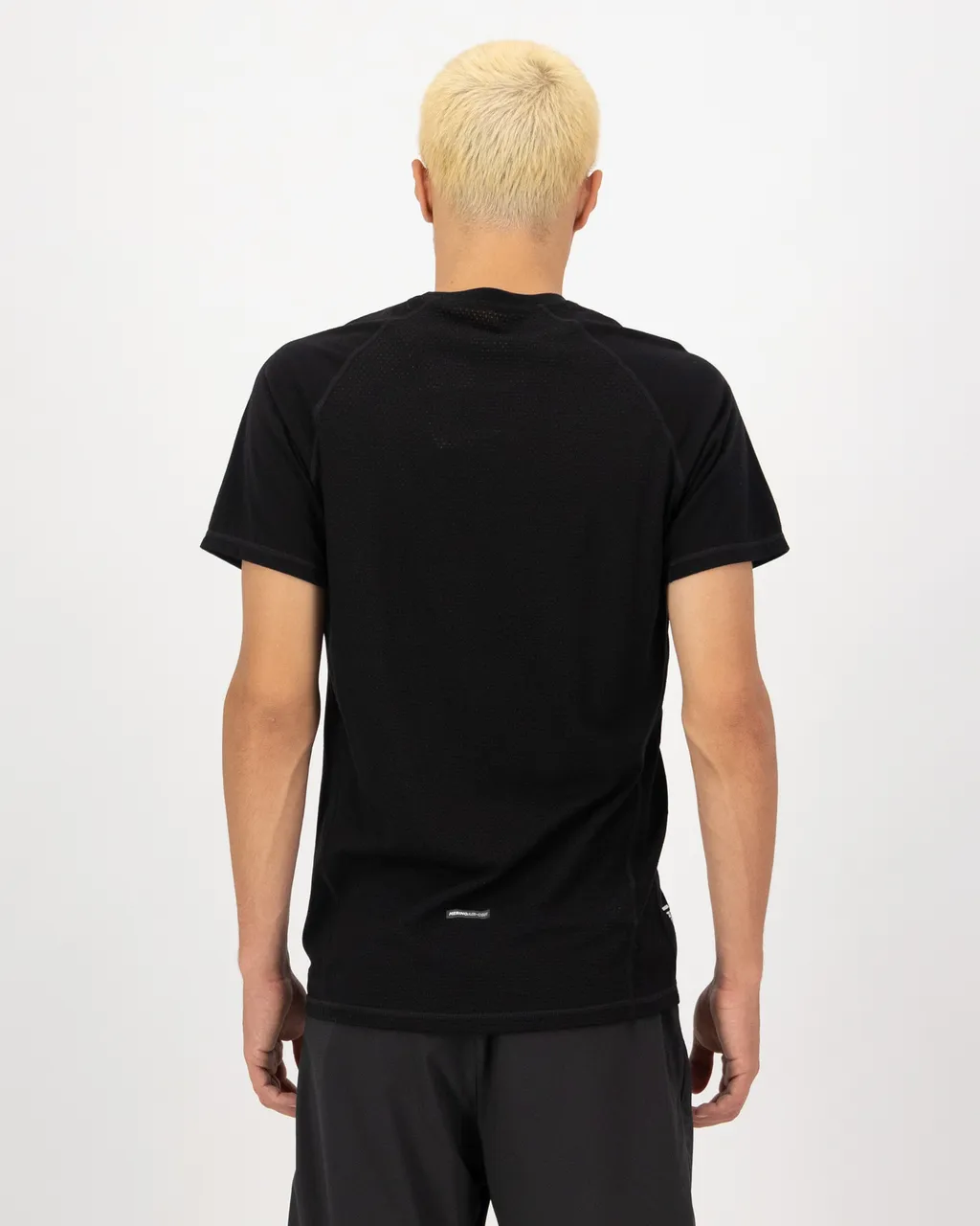 100080-1165-001-102 Mens Temple Merino T-Shirt Black