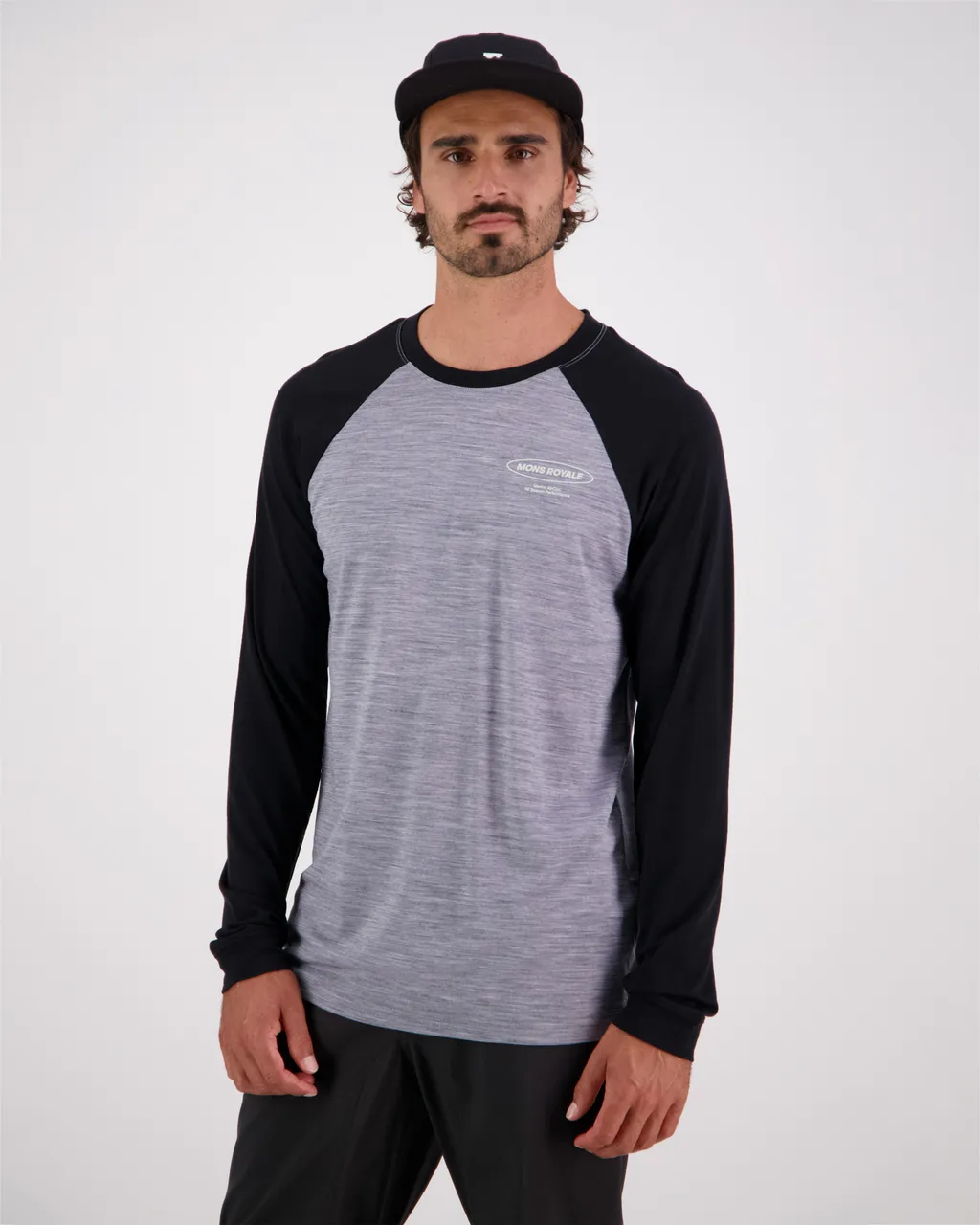 100497-1231-673-101 Mens Icon Merino Raglan Long Sleeve Grey Heather / Black