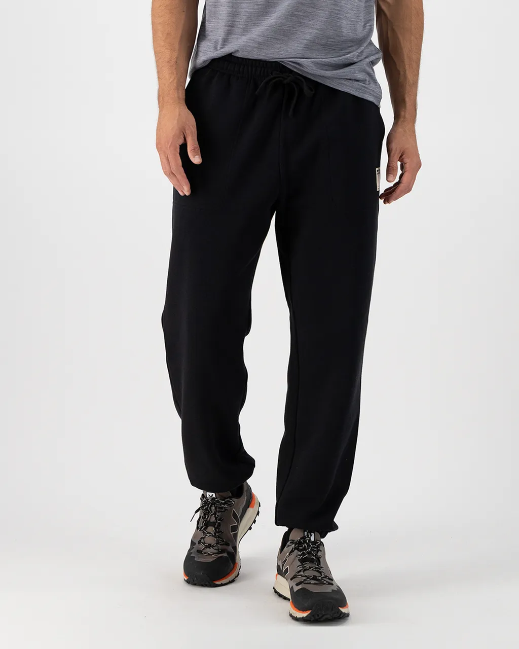 100680-1246-001-101 Unisex Verdant Merino Organic Cotton Sweatpants Black