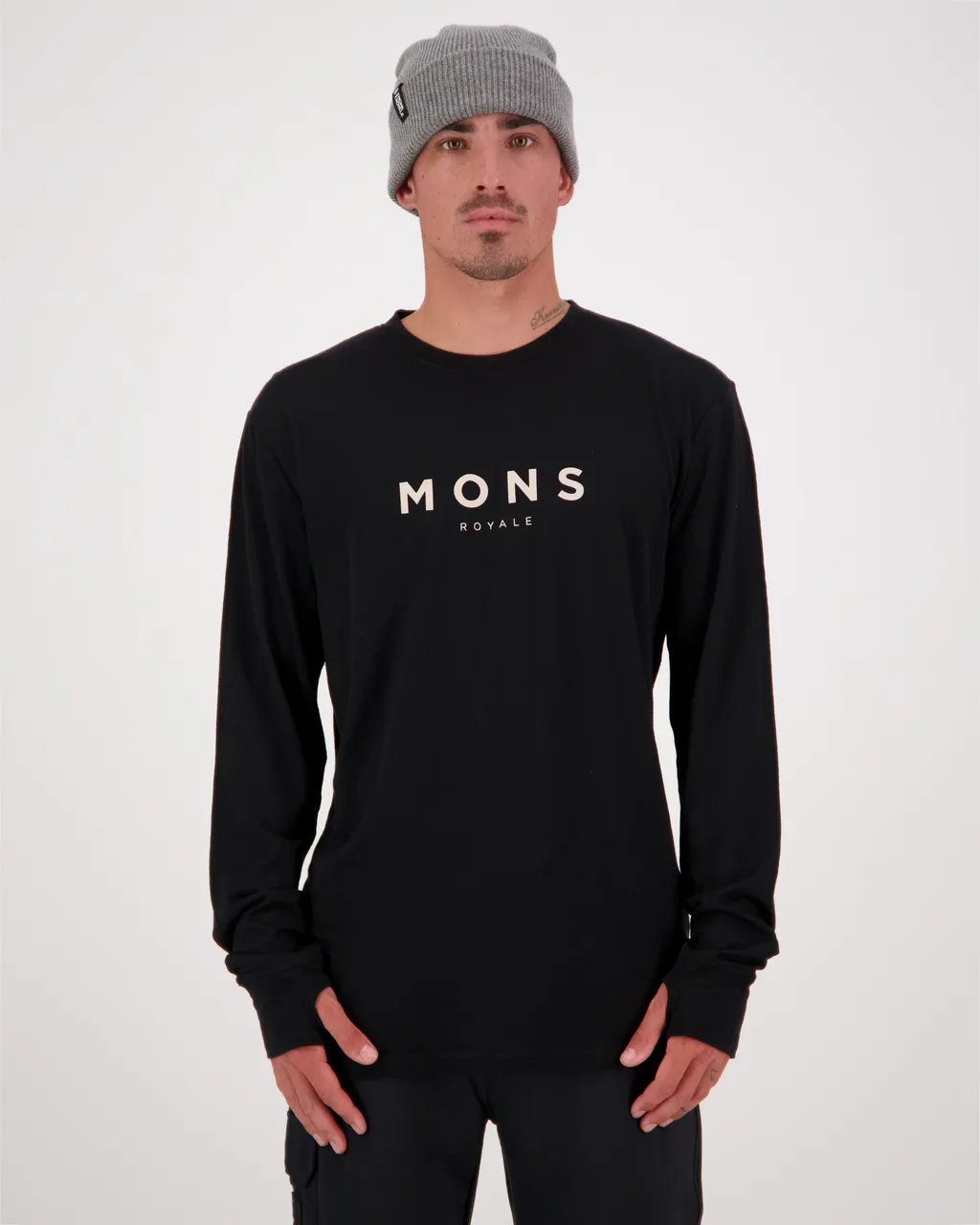 100685-1139-001-101 Mens Yotei Merino Classic Long Sleeve Black