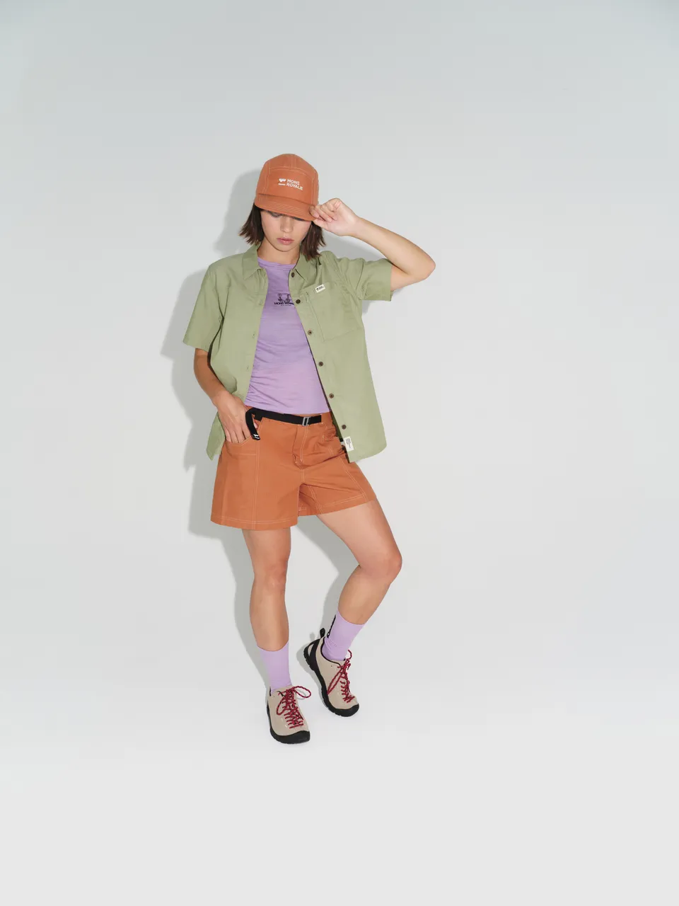 MONS_R127_Studio_KeyLooks_Outdoor_W3_1046