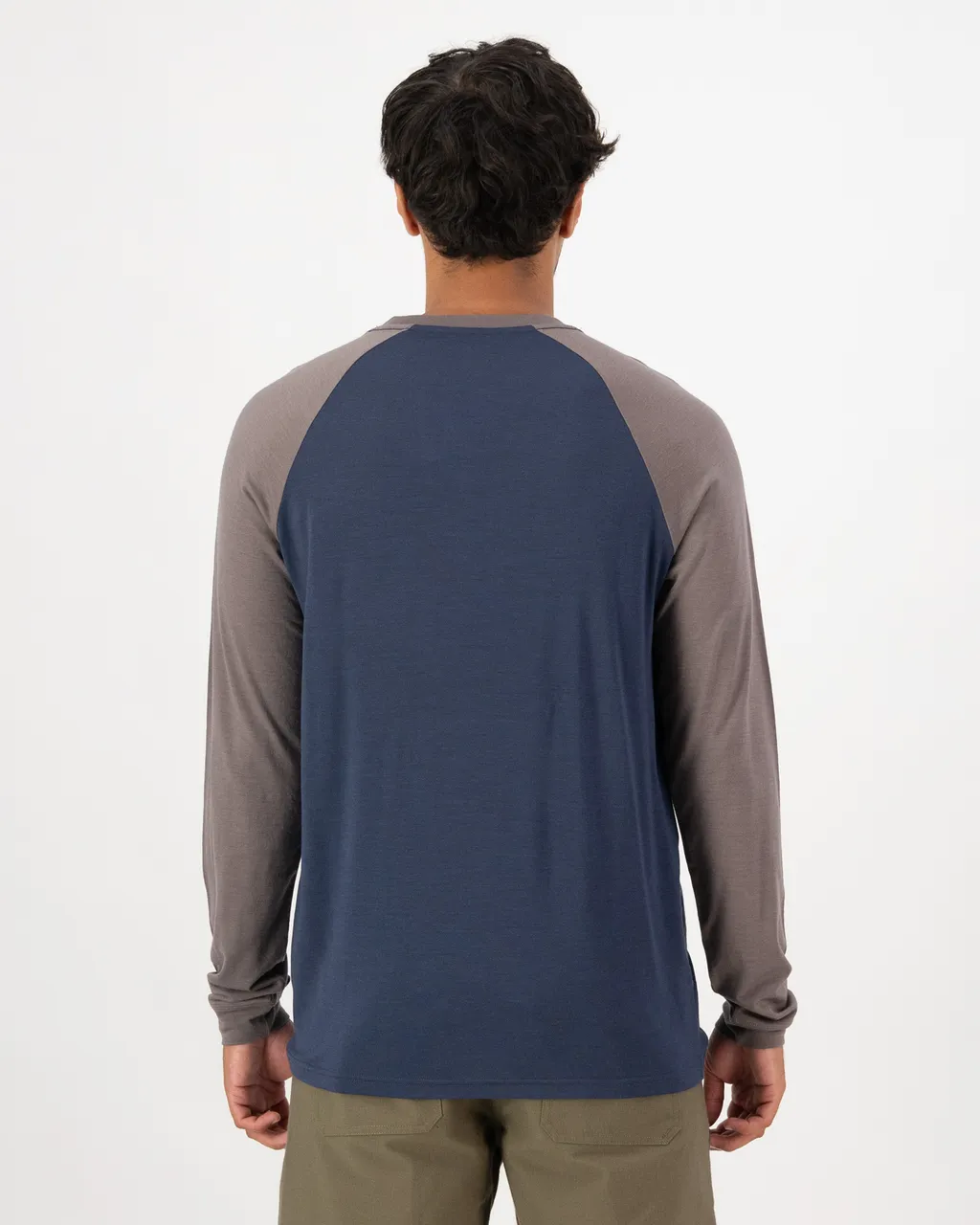 100497-1231-886-102 Mens Icon Merino Raglan Long Sleeve Midnight / Iron