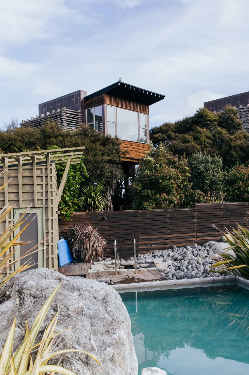 Hapuku Lodge and Treehouses 1